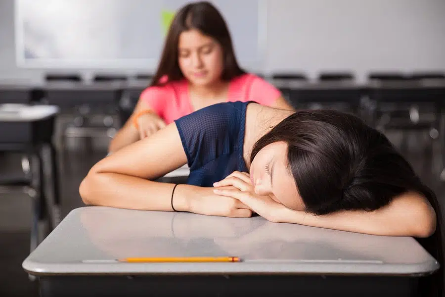 Falling-Asleep-During-Class